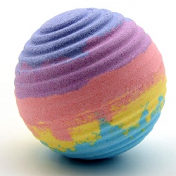 Strip color bath bomb